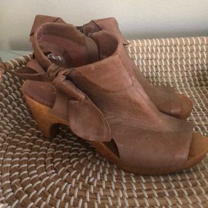 ANTHROPOLOGIE open toe bootie